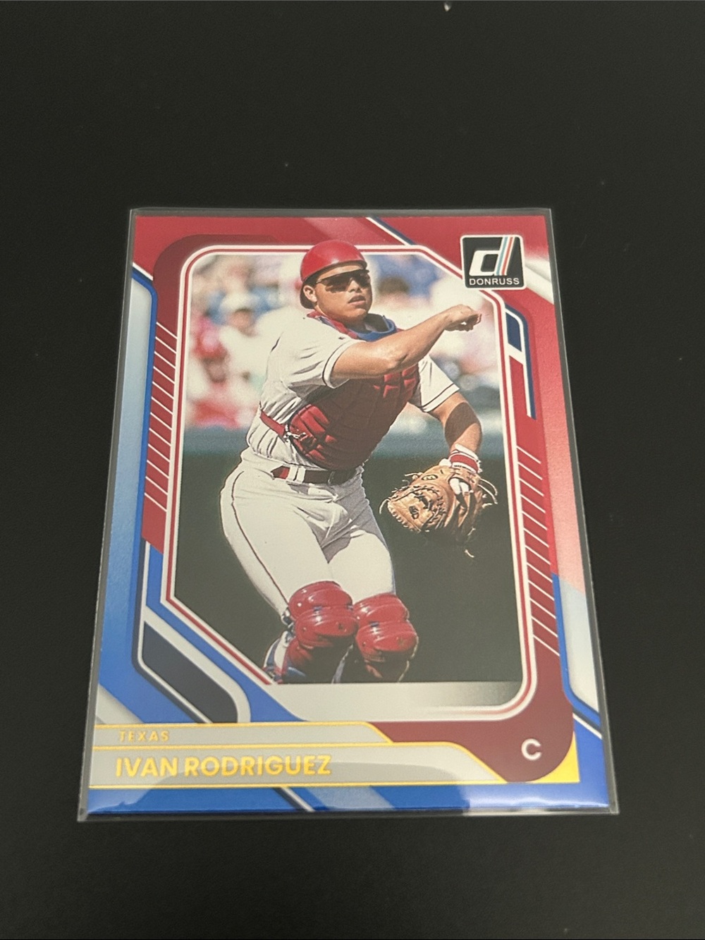Donruss Ivan Pudge Rodriguez Baseball Trading Card - Texas Rangers